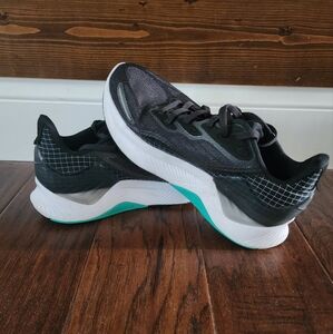 Saucony Endorpin Shift